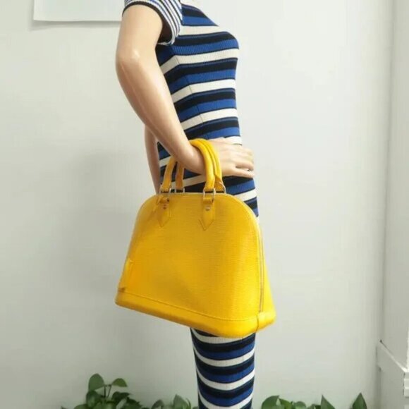 100% Authentic Louis Vuitton Alma Yellow EPI Leather Tote - Picture 12 of 12